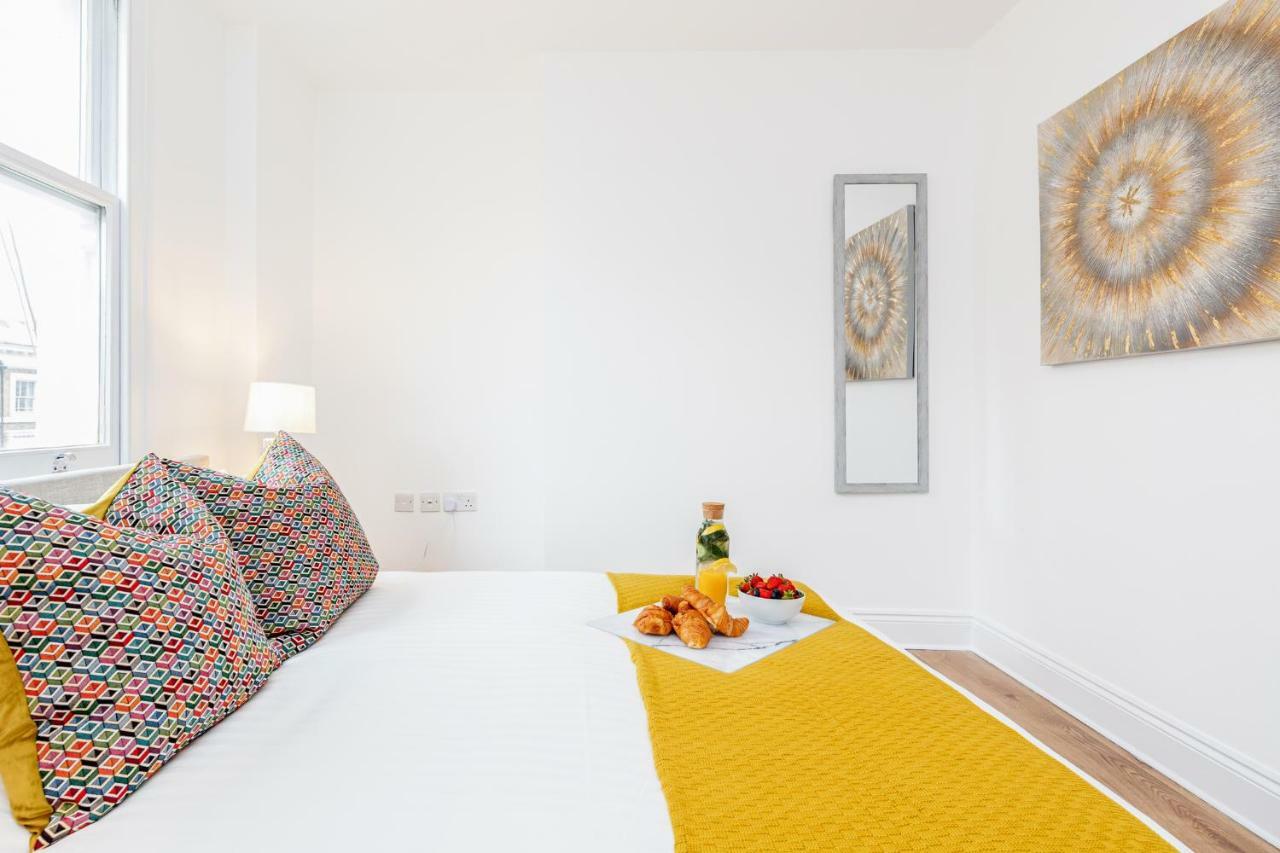 Bright & Spacious 4Beds Home - Kensington High Street-Olympia London Exteriör bild
