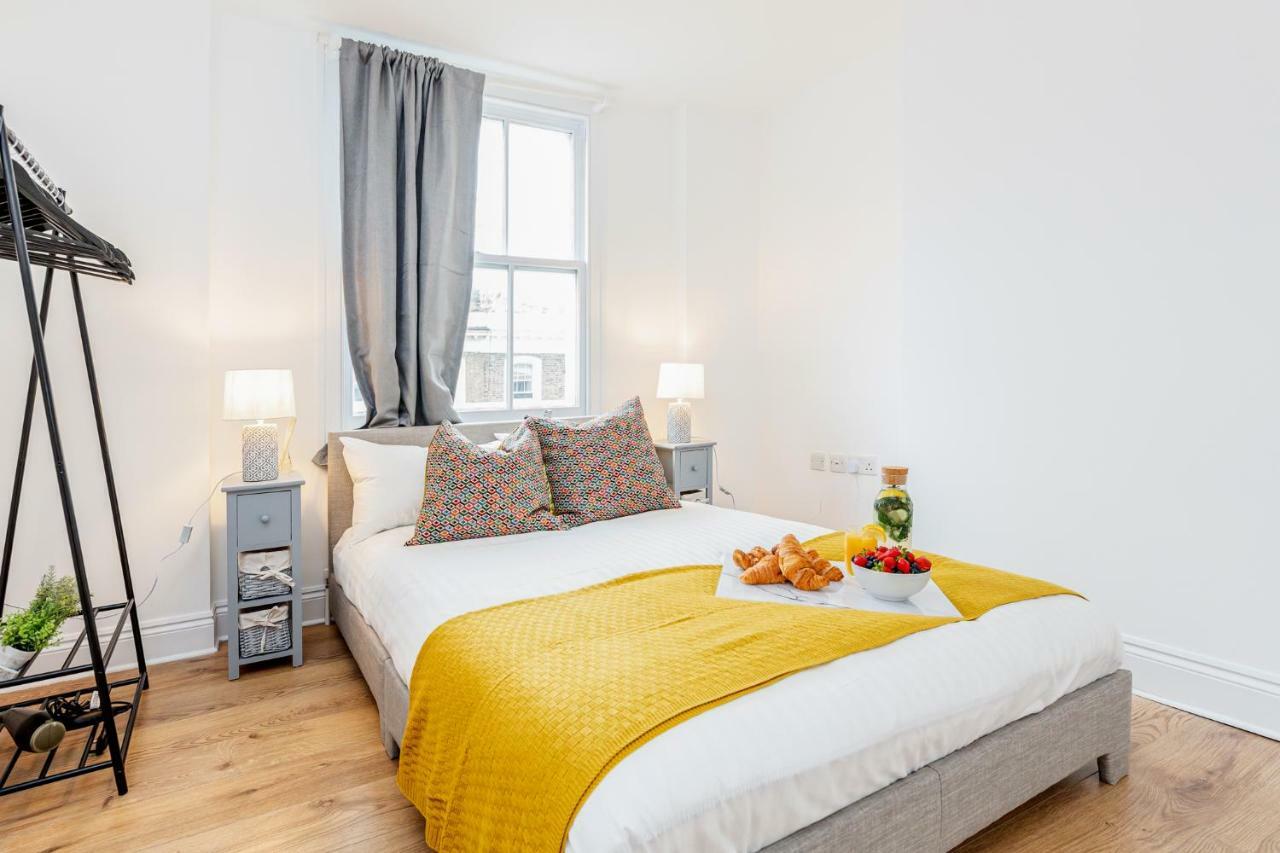 Bright & Spacious 4Beds Home - Kensington High Street-Olympia London Exteriör bild