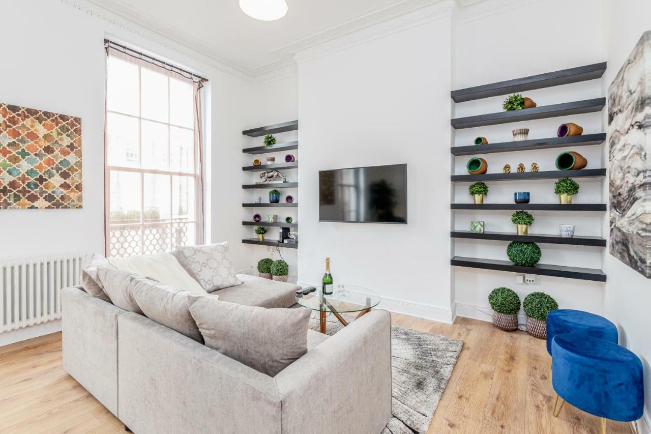 Bright & Spacious 4Beds Home - Kensington High Street-Olympia London Exteriör bild