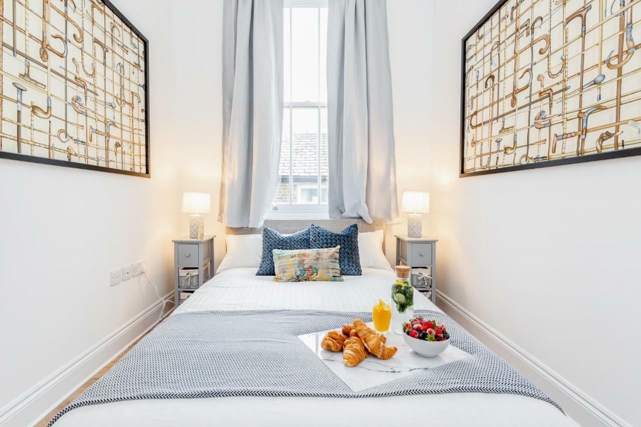 Bright & Spacious 4Beds Home - Kensington High Street-Olympia London Exteriör bild